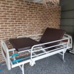 اجاره تخت بیمار مکانیکی 3 شکن پایه ثابت بیمارستانی برند شفایارطب